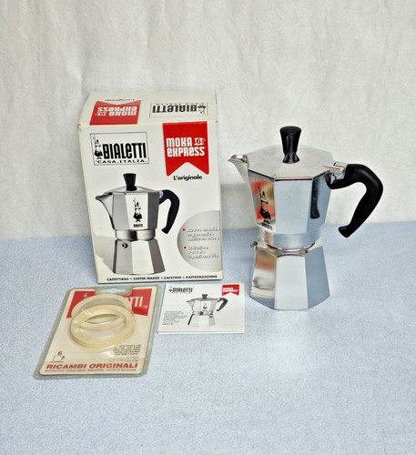 Nuova caffettiera espresso